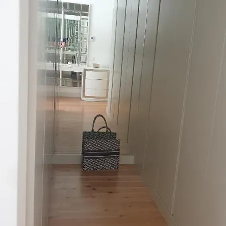 D`hôtes Standing Centre Lisbonne Lisboa